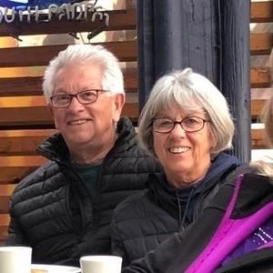 Meet your Posher, Debbie